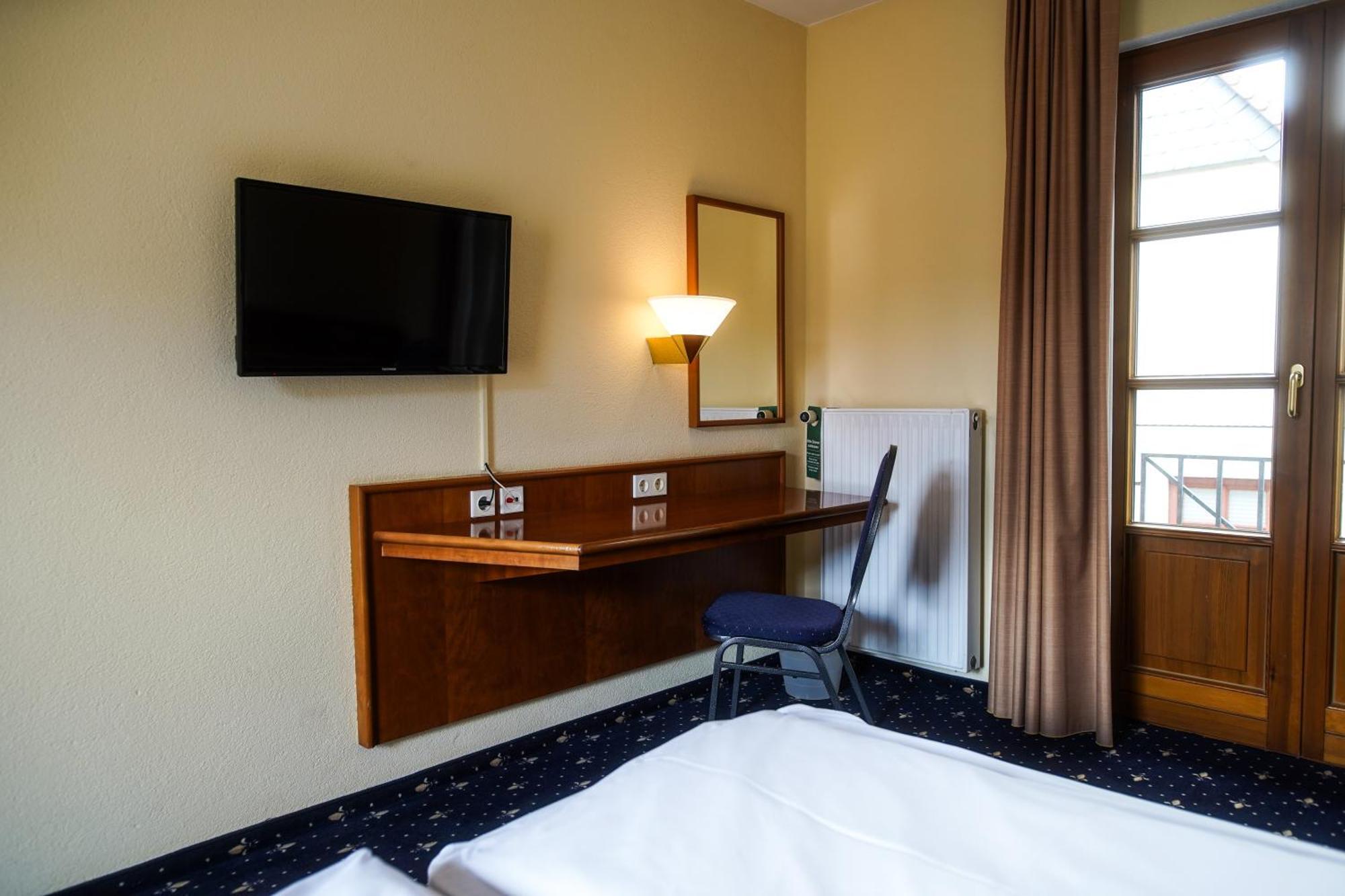Hotel Erlenbacher Hof Bad Homburg vor der Höhe Exteriör bild